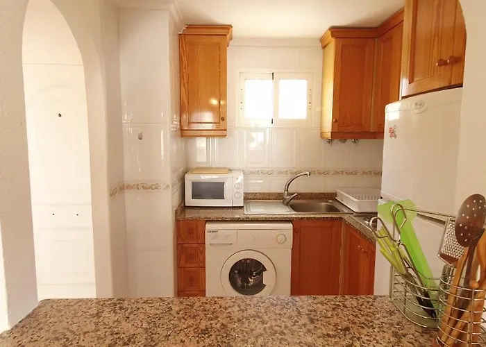 Daly Vac028 Denirent Apartment *